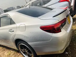Toyota Mark X 2.5 RWD 2010 Silver