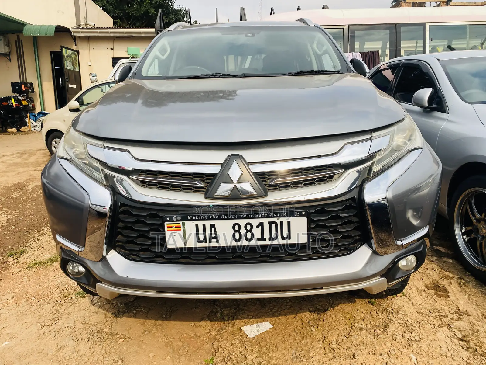 Mitsubishi Pajero Sport 2016 Gray