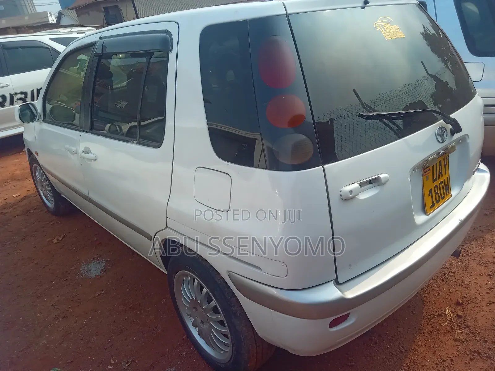 Toyota Raum 1999 White