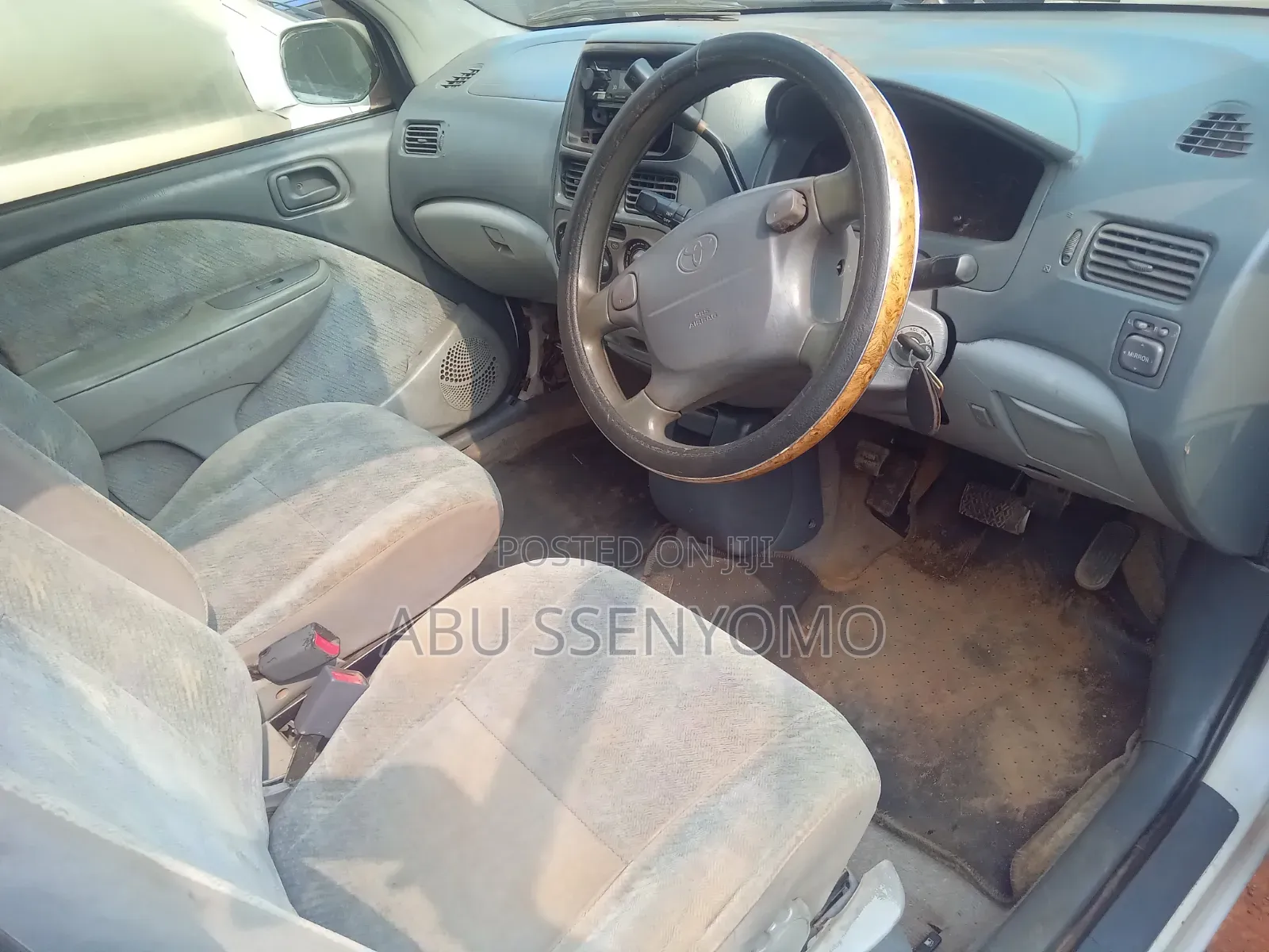 Toyota Raum 1999 White