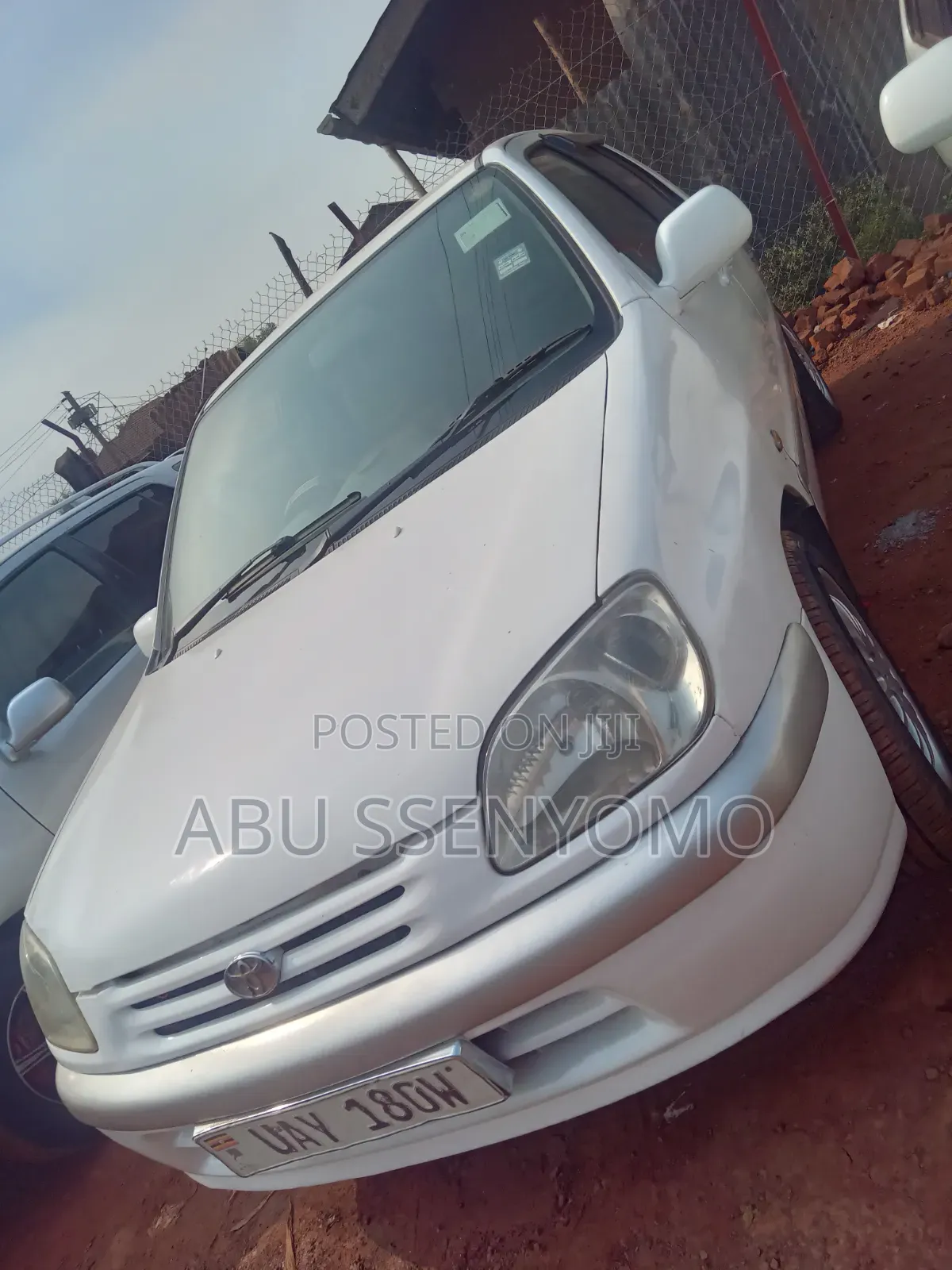 Toyota Raum 1999 White
