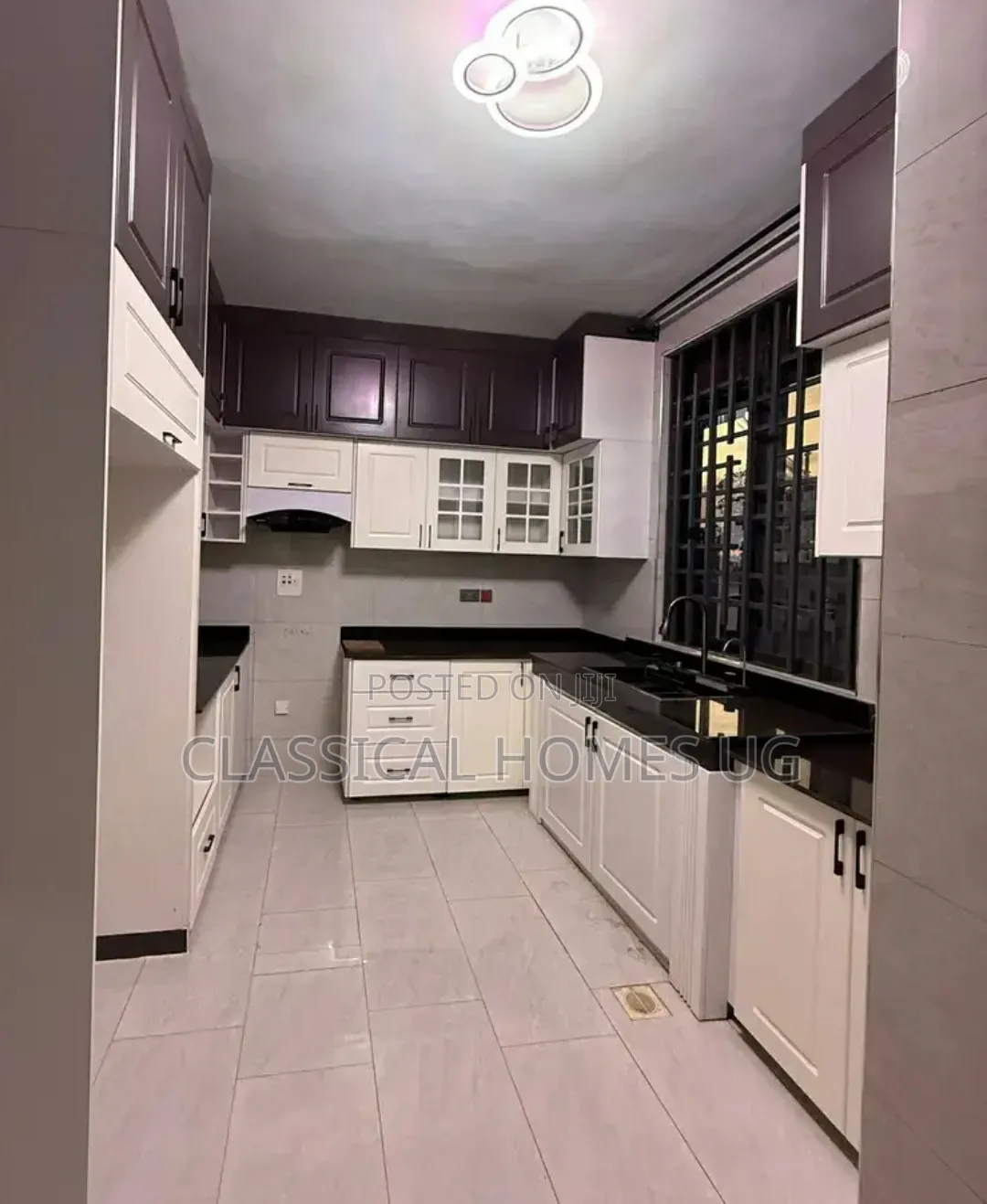 3bdrm Apartment in Lubowa Entebbe Road, Central Division for rent