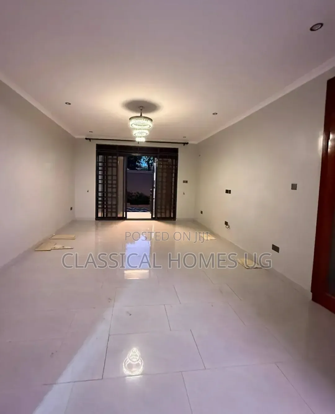 3bdrm Apartment in Lubowa Entebbe Road, Central Division for rent