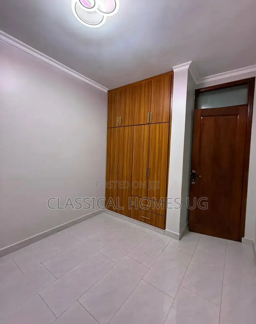 3bdrm Apartment in Lubowa Entebbe Road, Central Division for rent