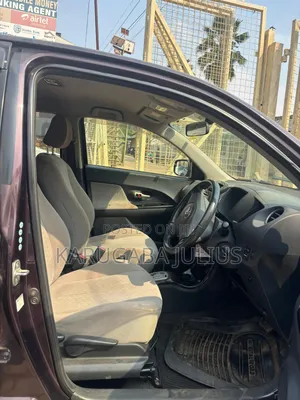 Toyota IST 2010 Maroon