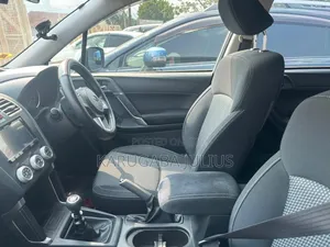 Subaru Forester 2015 Silver
