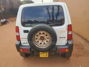 Suzuki Jimny 2005 White