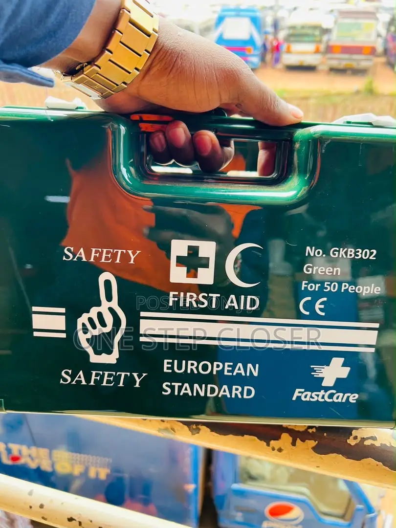 First Aid Kit Green For 50 People European Standard