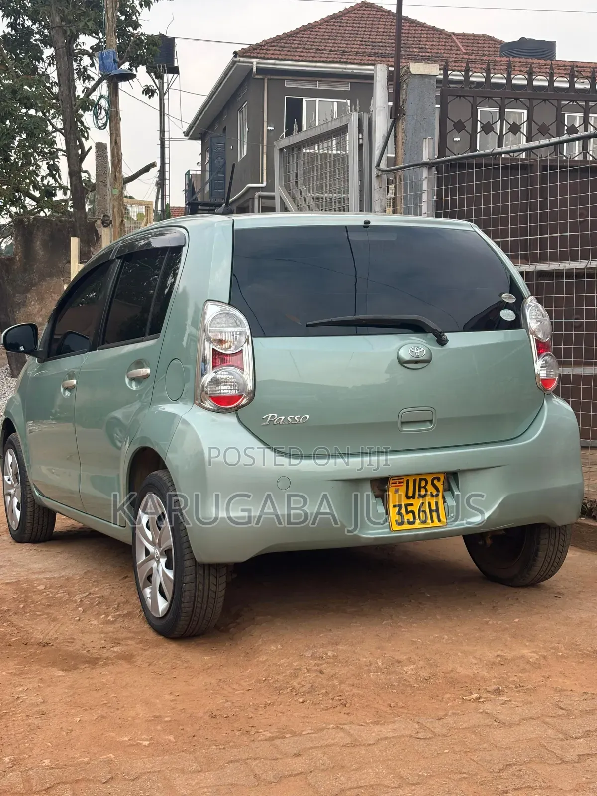 Toyota Passo 2010 Green