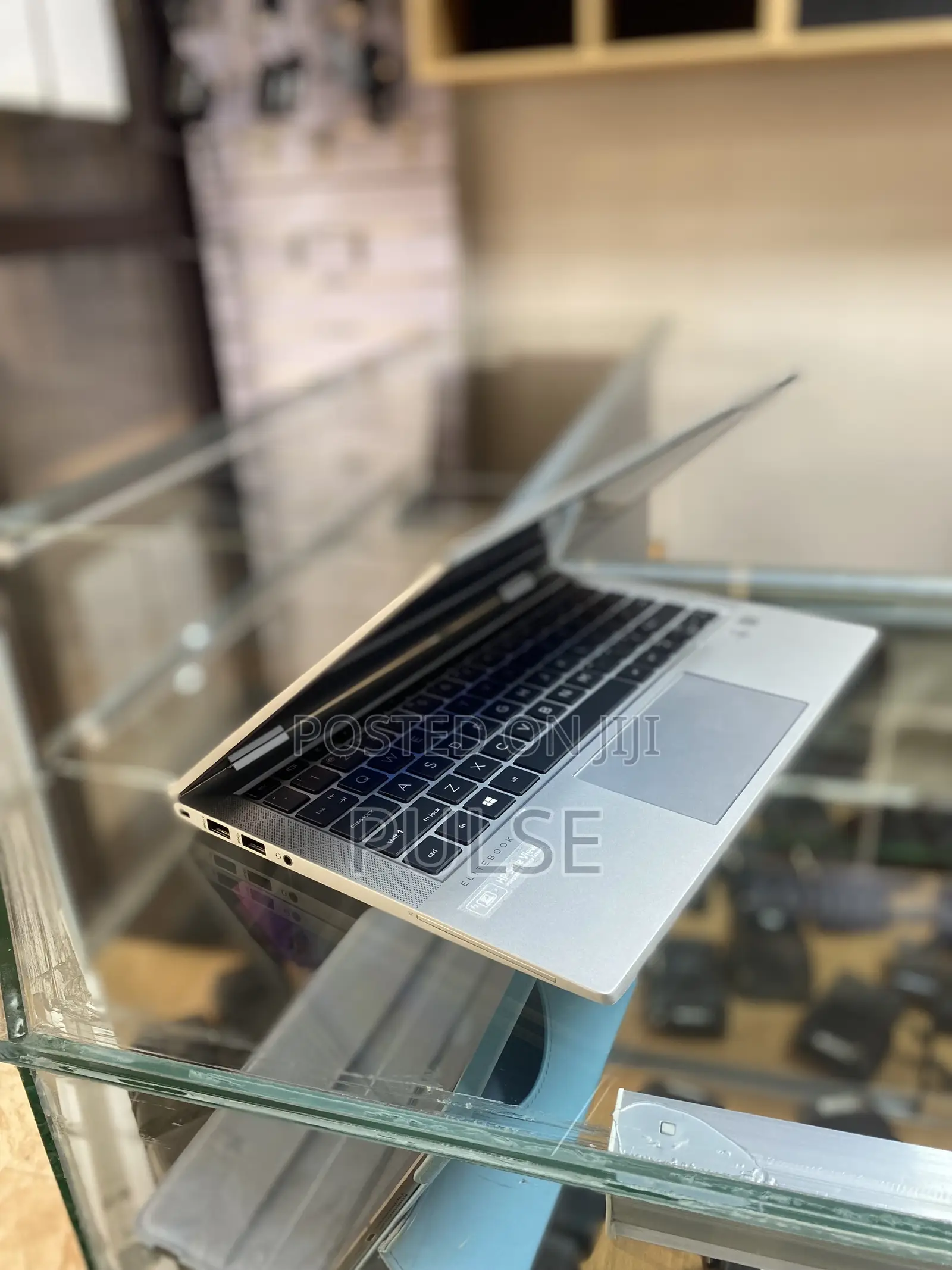 Laptop HP EliteBook 830 G7 16GB Intel Core i7 SSD 512GB