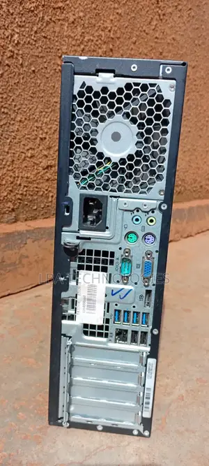Desktop Computer HP 4GB AMD A8 HDD 500GB