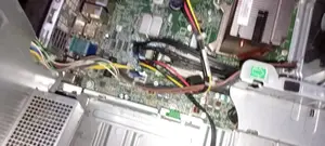 Desktop Computer HP 4GB AMD A8 HDD 500GB
