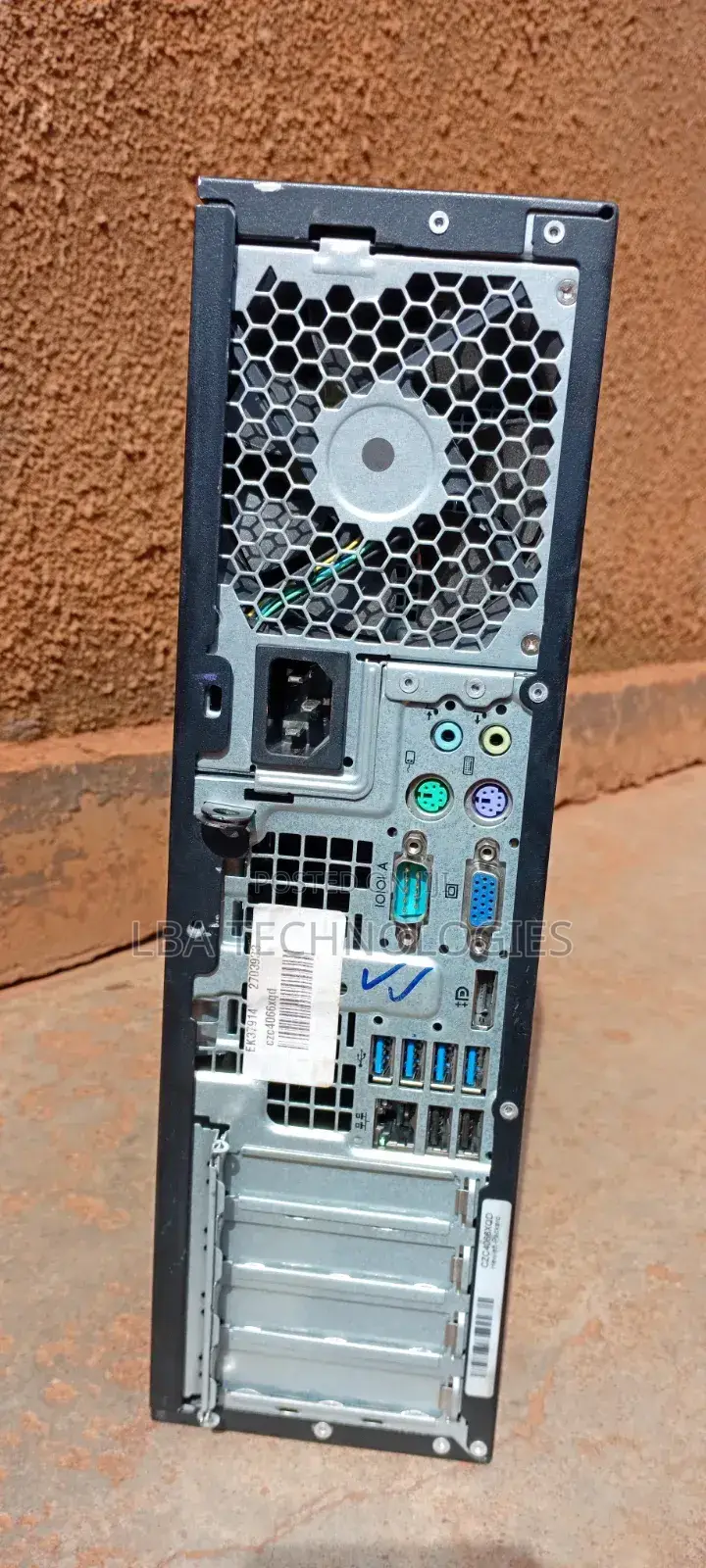 Desktop Computer HP 4GB AMD A8 HDD 500GB