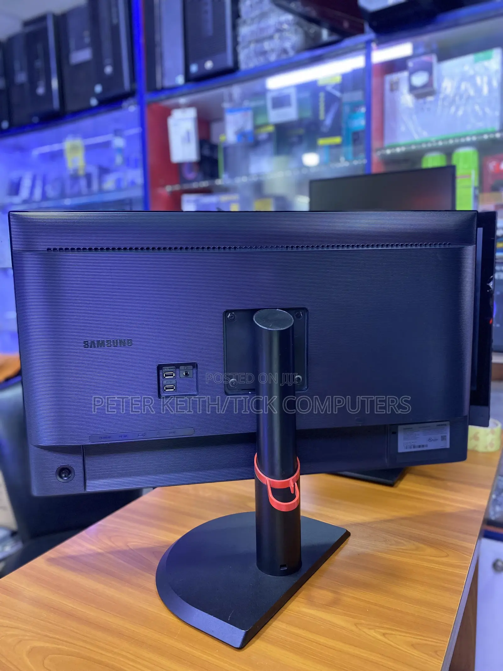 Uhd 32 Ips,Bezeless Graphic Gaming Moitors With Usb,Typc,Hdmi,Dp