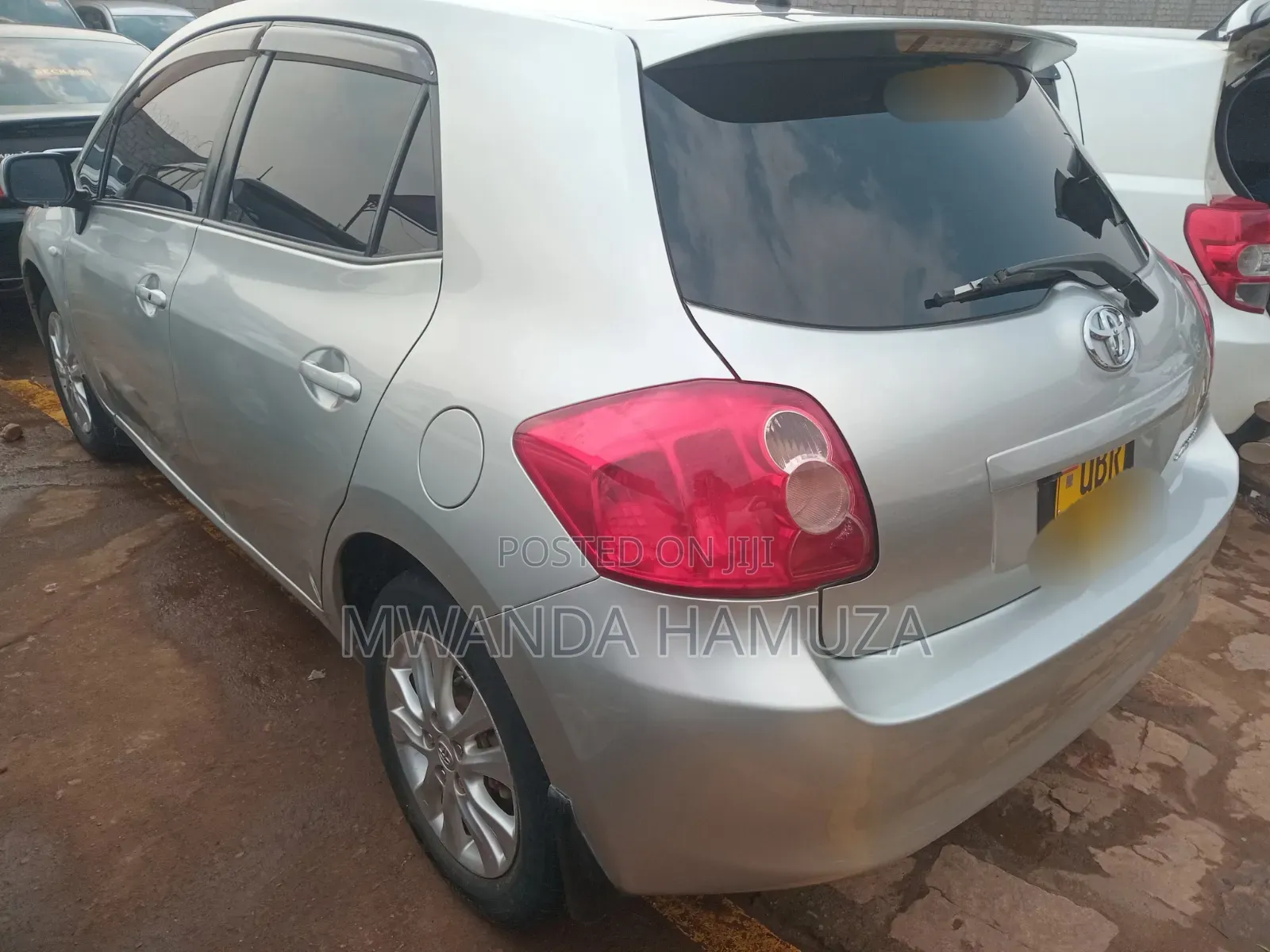 Toyota Auris 2009 Silver