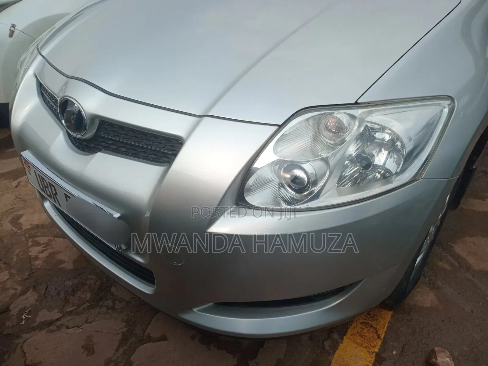 Toyota Auris 2009 Silver