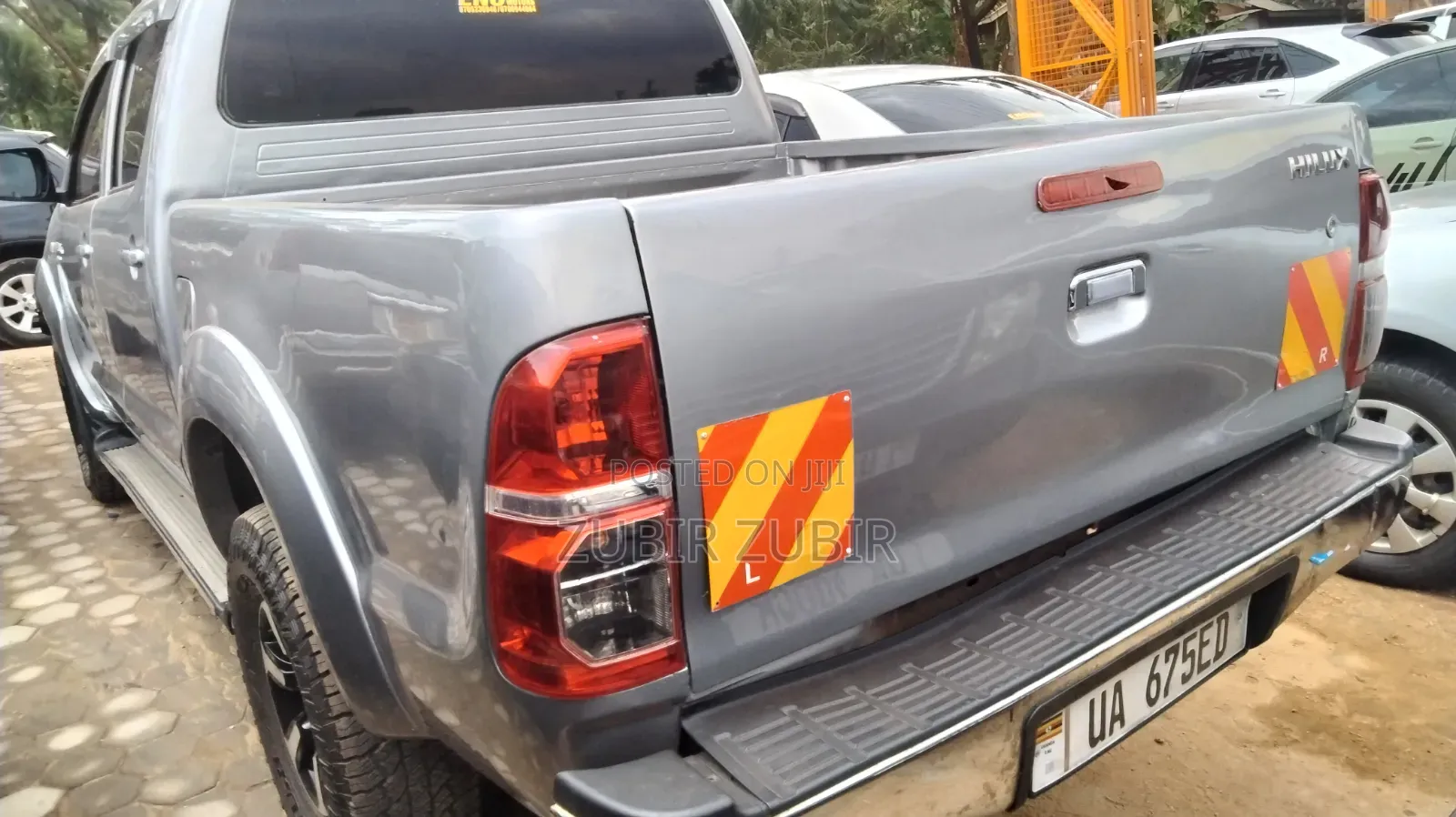 Toyota Hilux 2010 Gray