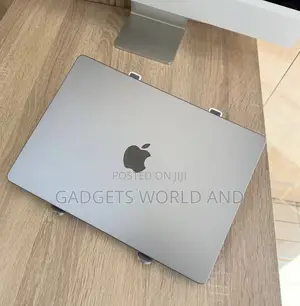 Laptop Apple MacBook Pro 2023 M2 Pro 16GB Apple M2 SSD 1T