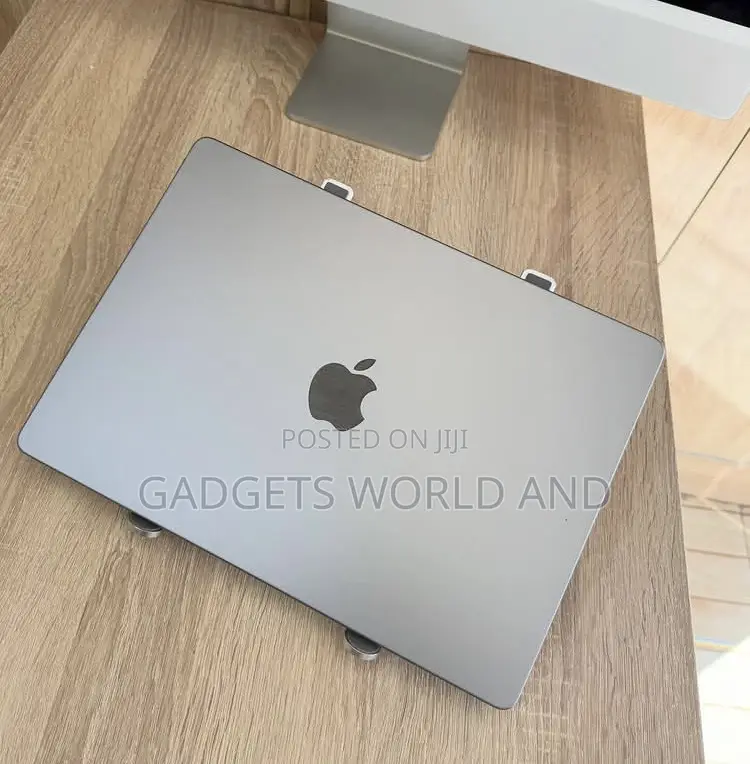 Laptop Apple MacBook Pro 2023 M2 Pro 16GB Apple M2 SSD 1T