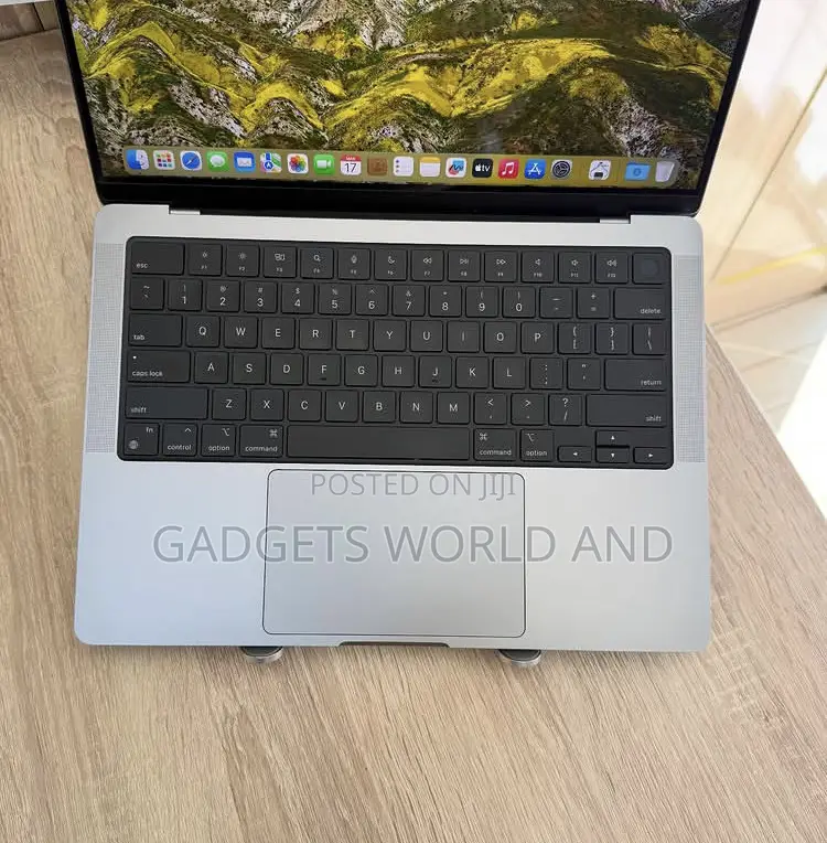 Laptop Apple MacBook Pro 2023 M2 Pro 16GB Apple M2 SSD 1T