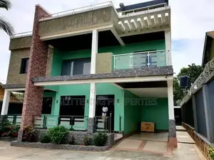 4bdrm Duplex in Lukuli, Central Division for rent