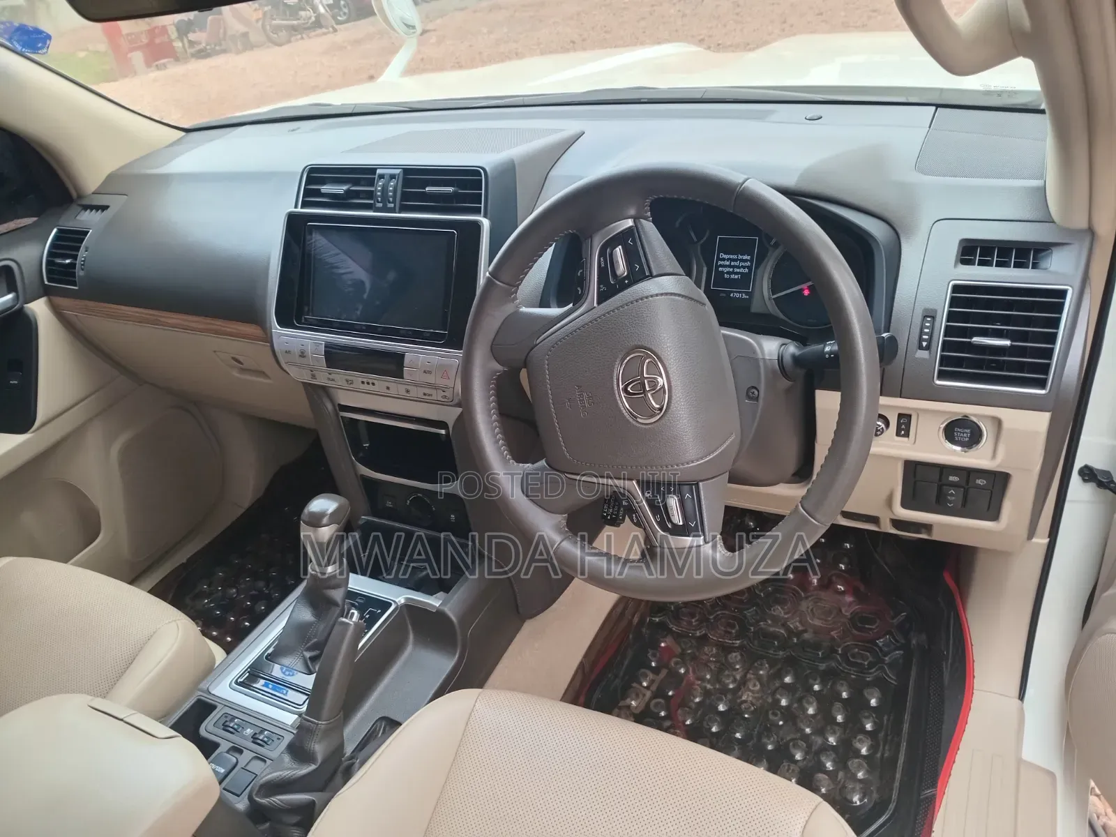 Toyota Land Cruiser Prado 2023 White