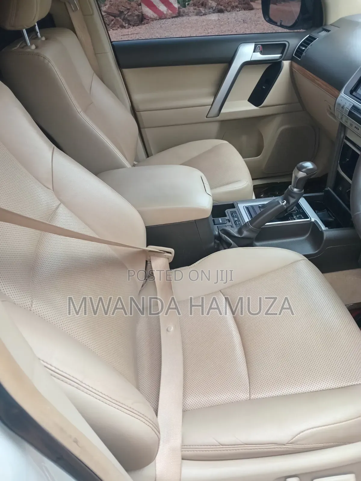 Toyota Land Cruiser Prado 2023 White