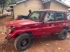 Toyota Land Cruiser 1992 Red