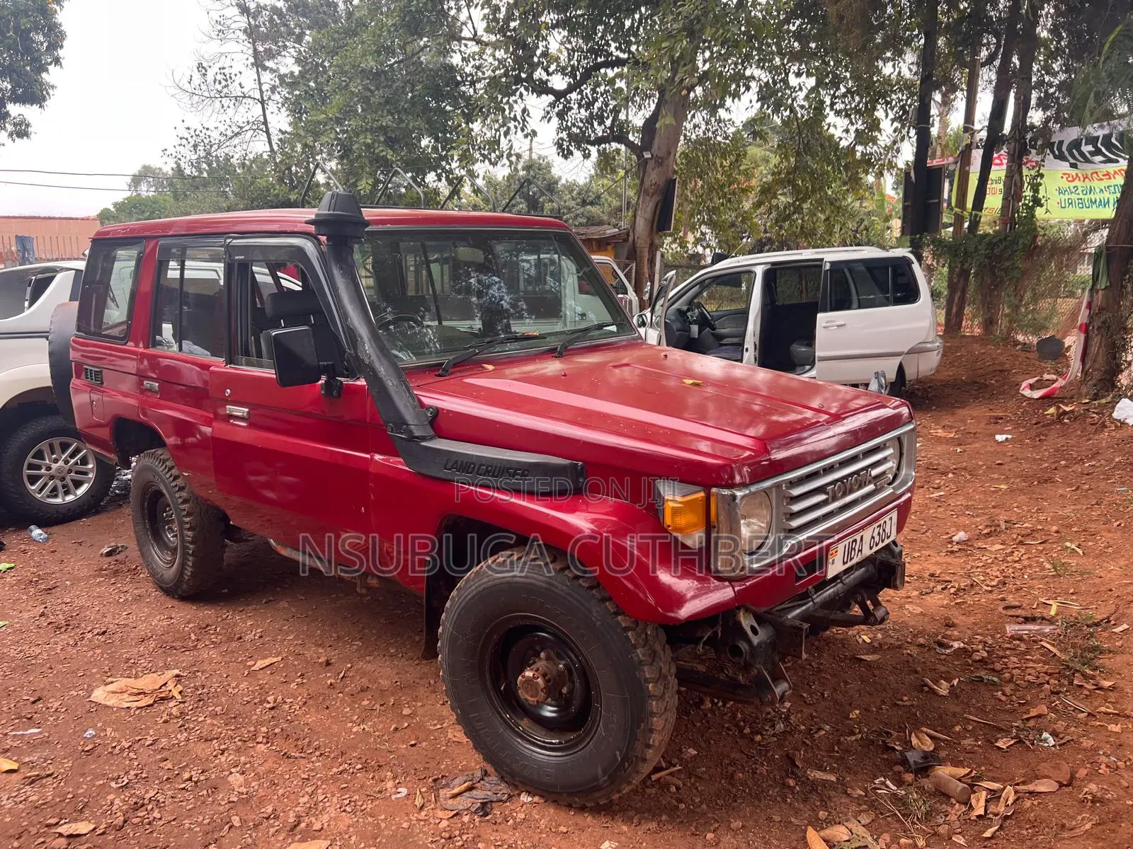 Toyota Land Cruiser 1992 Red