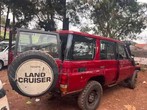 Toyota Land Cruiser 1992 Red