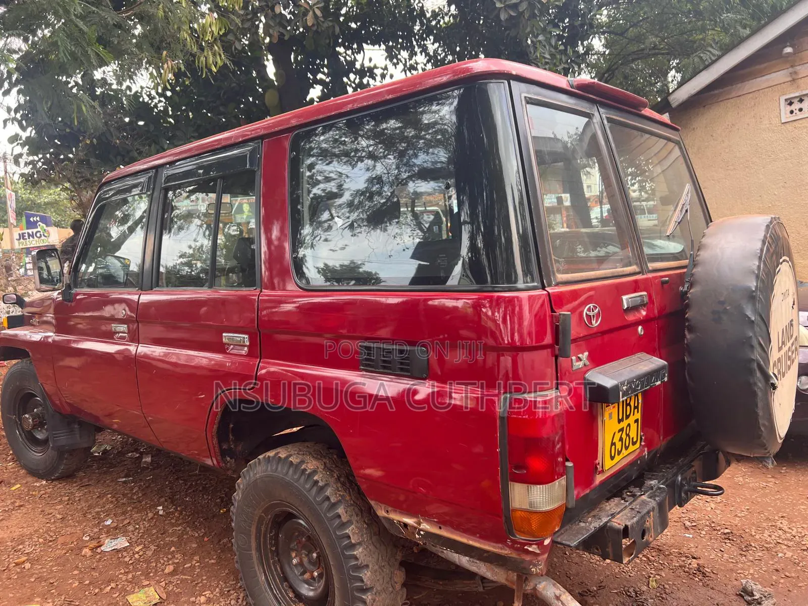 Toyota Land Cruiser 1992 Red