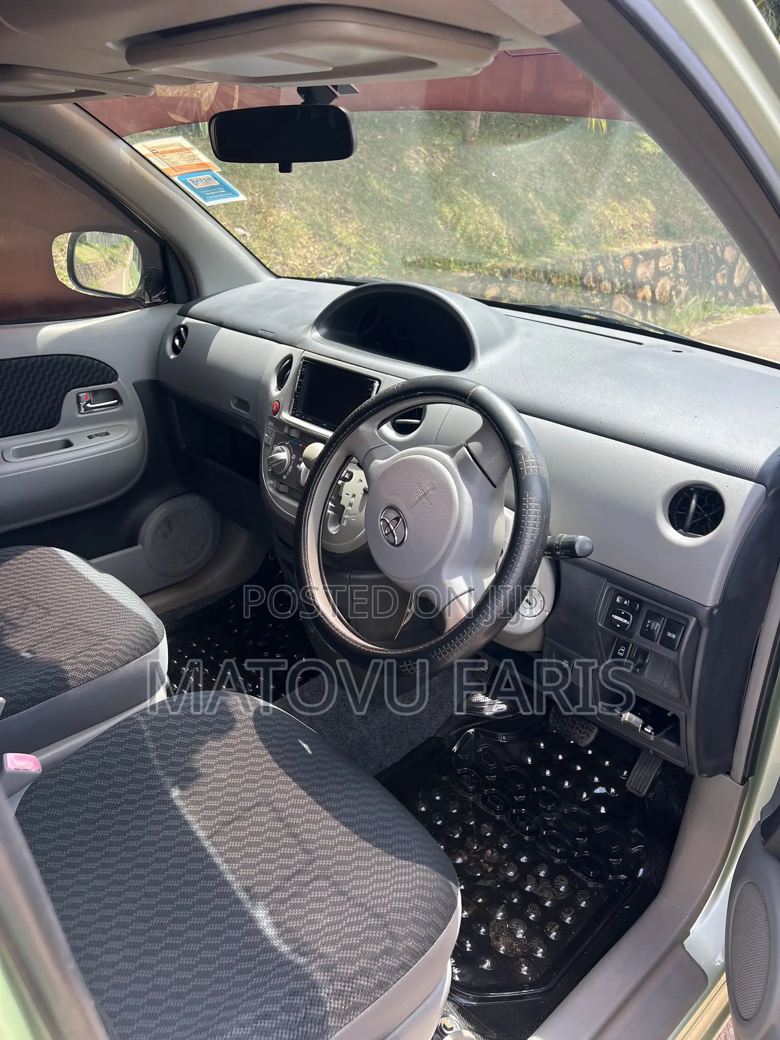 Toyota Sienta 1.5 AWD 2008 Green