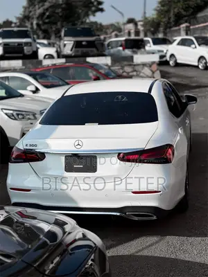 Mercedes-Benz E300 2019 White