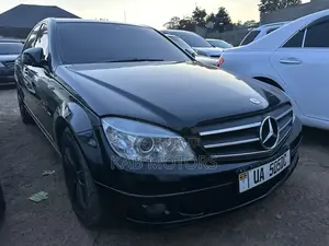 Mercedes-Benz C200 2008 Black