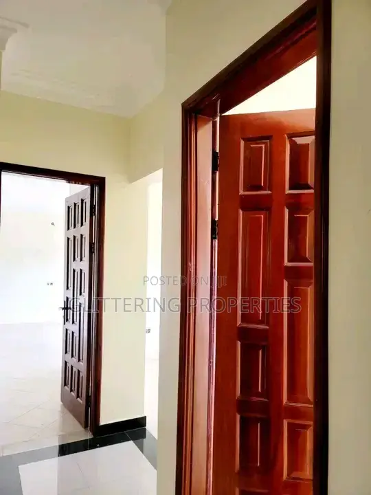 4bdrm Villa in Buziga, Central Division for rent