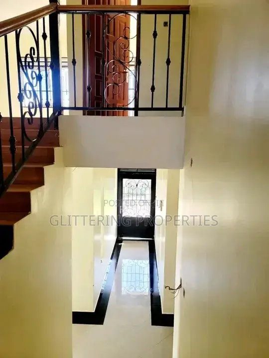 4bdrm Villa in Buziga, Central Division for rent