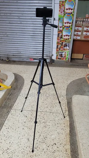 Tripod Stand