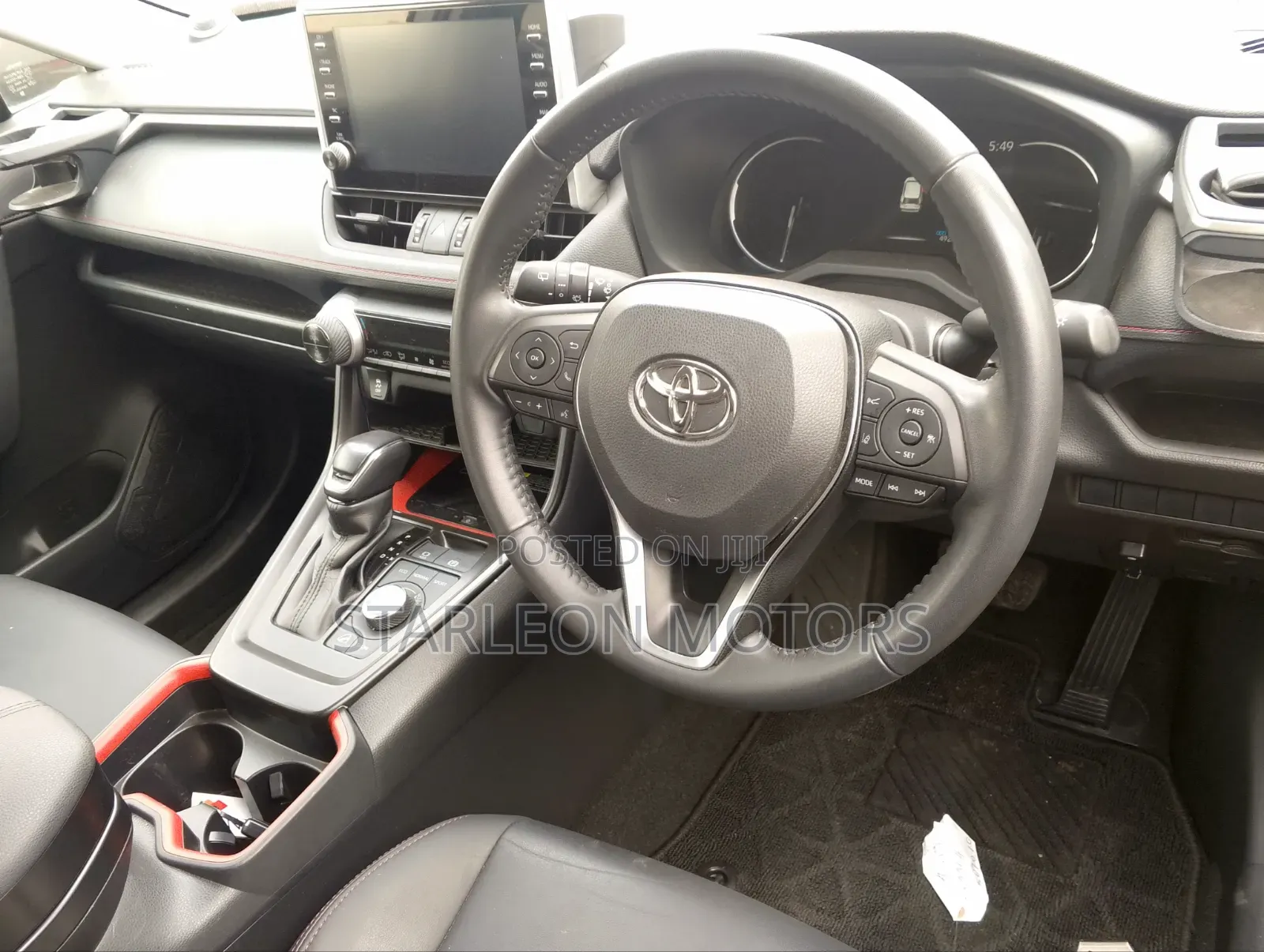 Toyota RAV4 2021 Gray