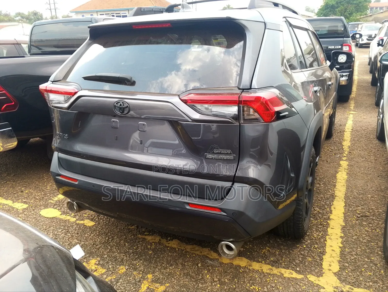 Toyota RAV4 2021 Gray