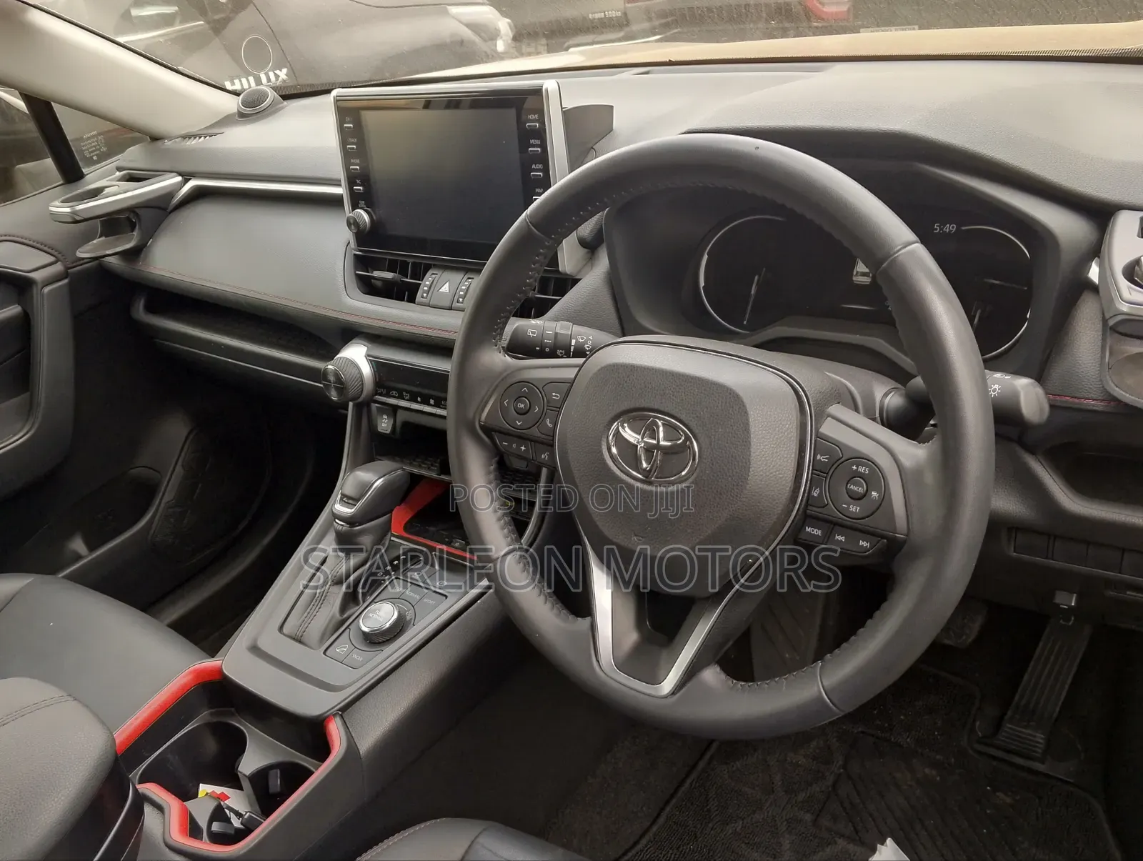 Toyota RAV4 2021 Gray