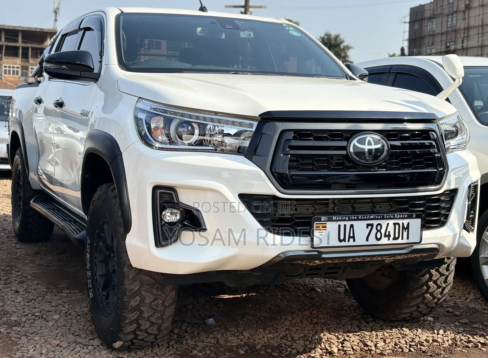 Toyota Hilux Revo Double Cab Deisel 2.8 AWD 2016 White