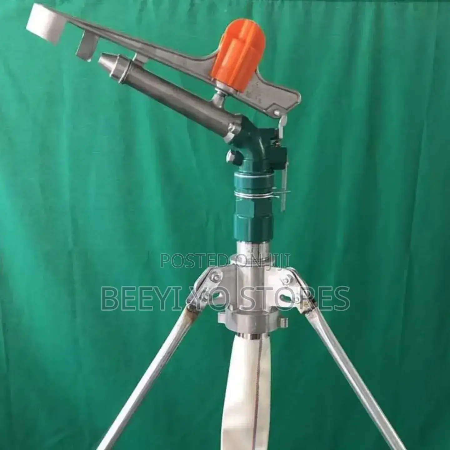 Heavy-Duty Tripod Impact Sprinkler – Professional Irrigation System
