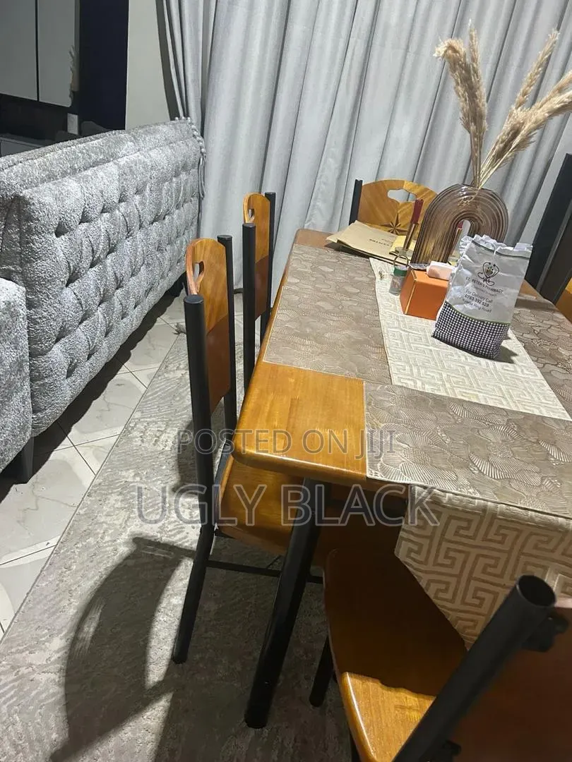 Dinning Table Set