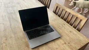 Laptop Apple MacBook Pro 8GB Apple M3 Pro SSD 1T