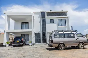5bdrm House in Renewills Real, Katabi for rent