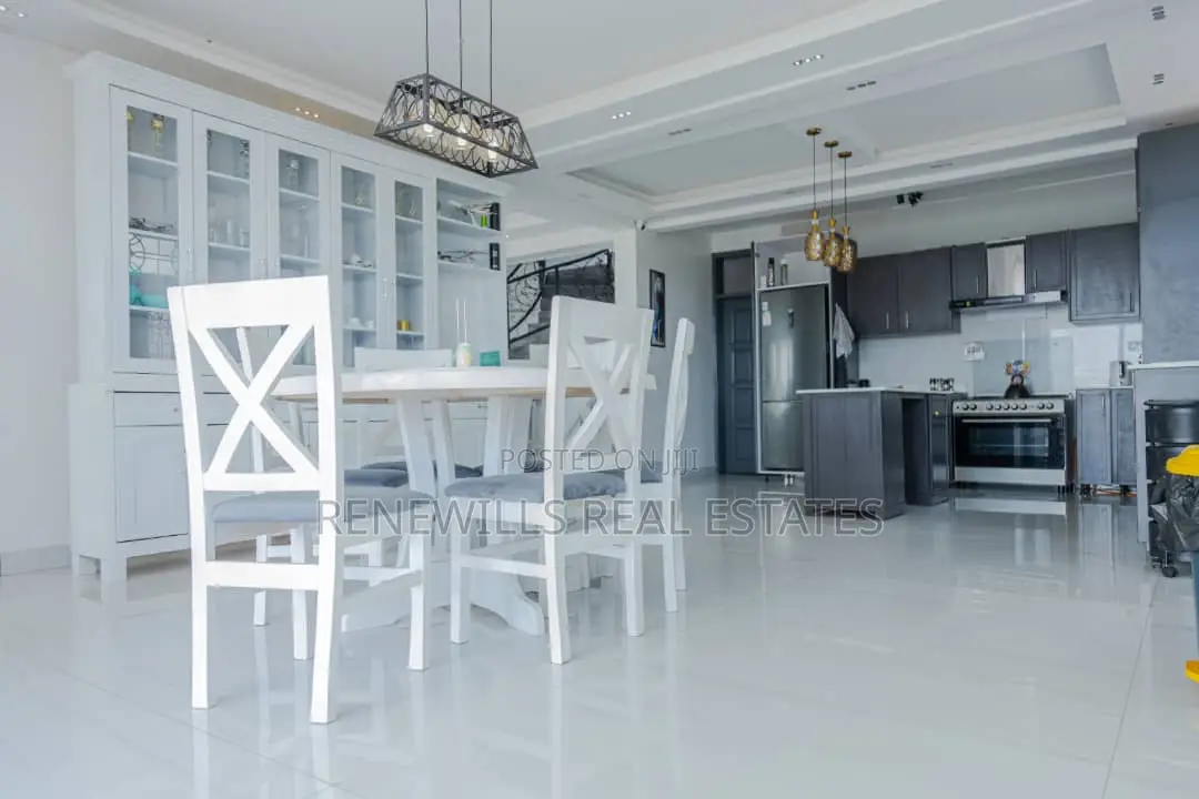 5bdrm House in Renewills Real, Katabi for rent