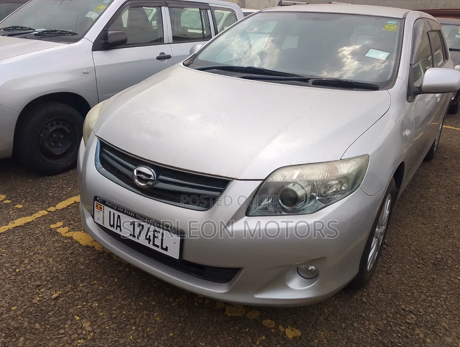 Toyota Corolla Fielder 2012 Silver