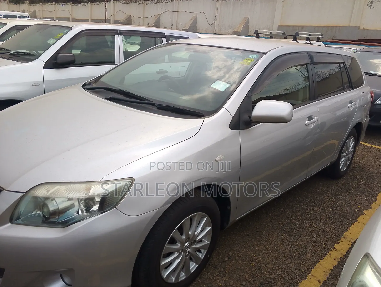 Toyota Corolla Fielder 2012 Silver