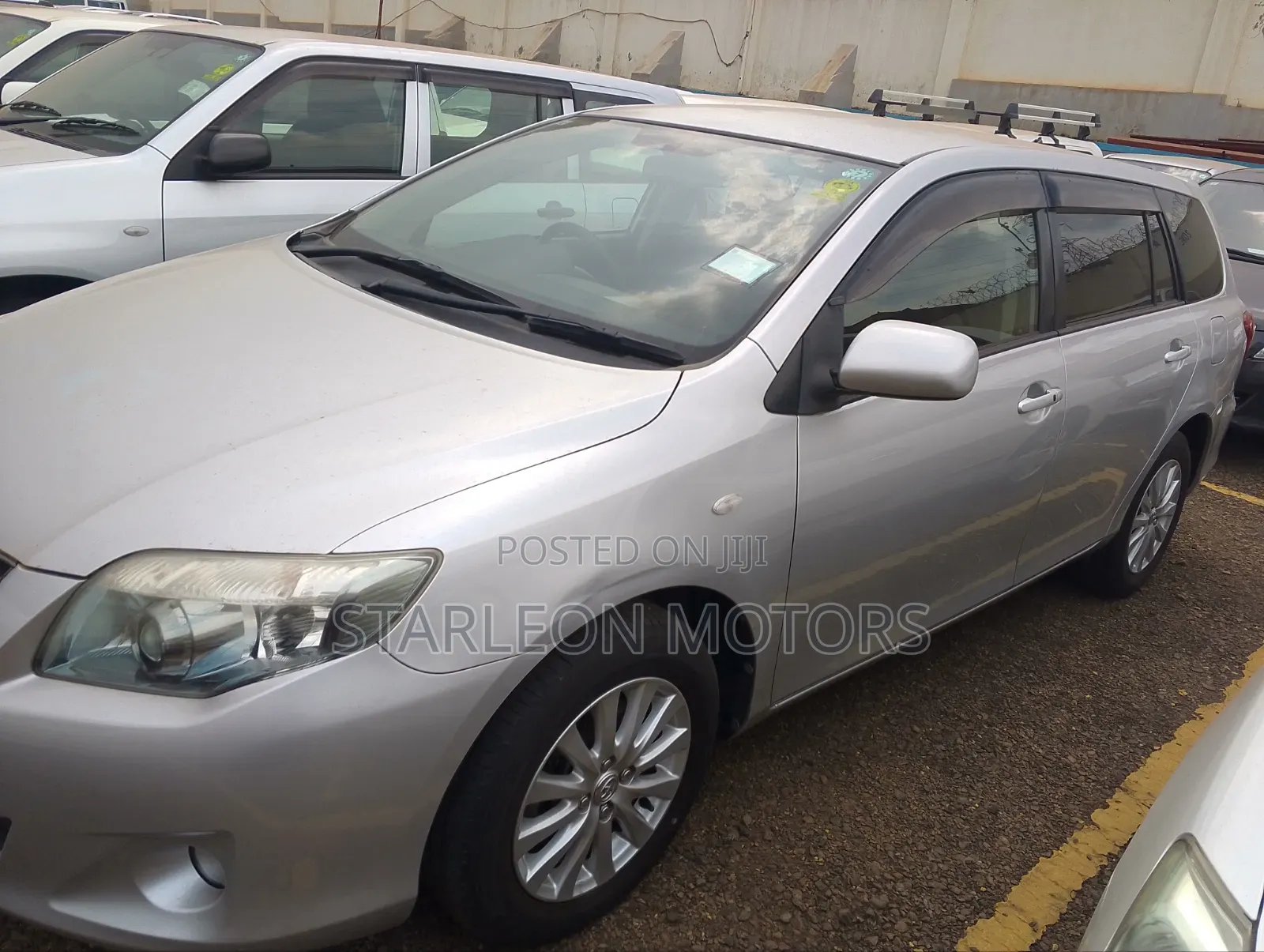 Toyota Corolla Fielder 2012 Silver