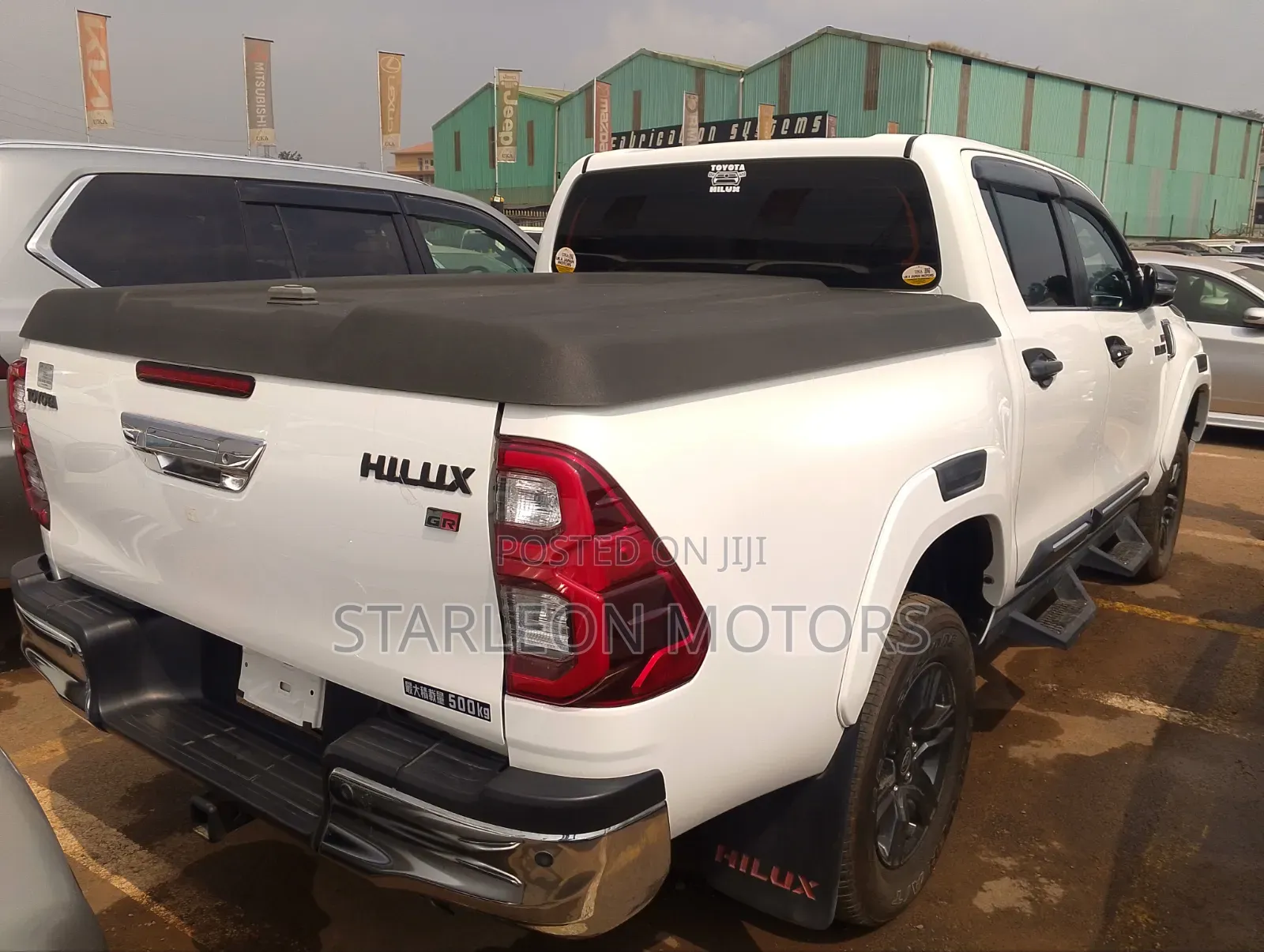 Toyota Hilux Revo Double Cab Deisel 2.4 AWD 2022 White